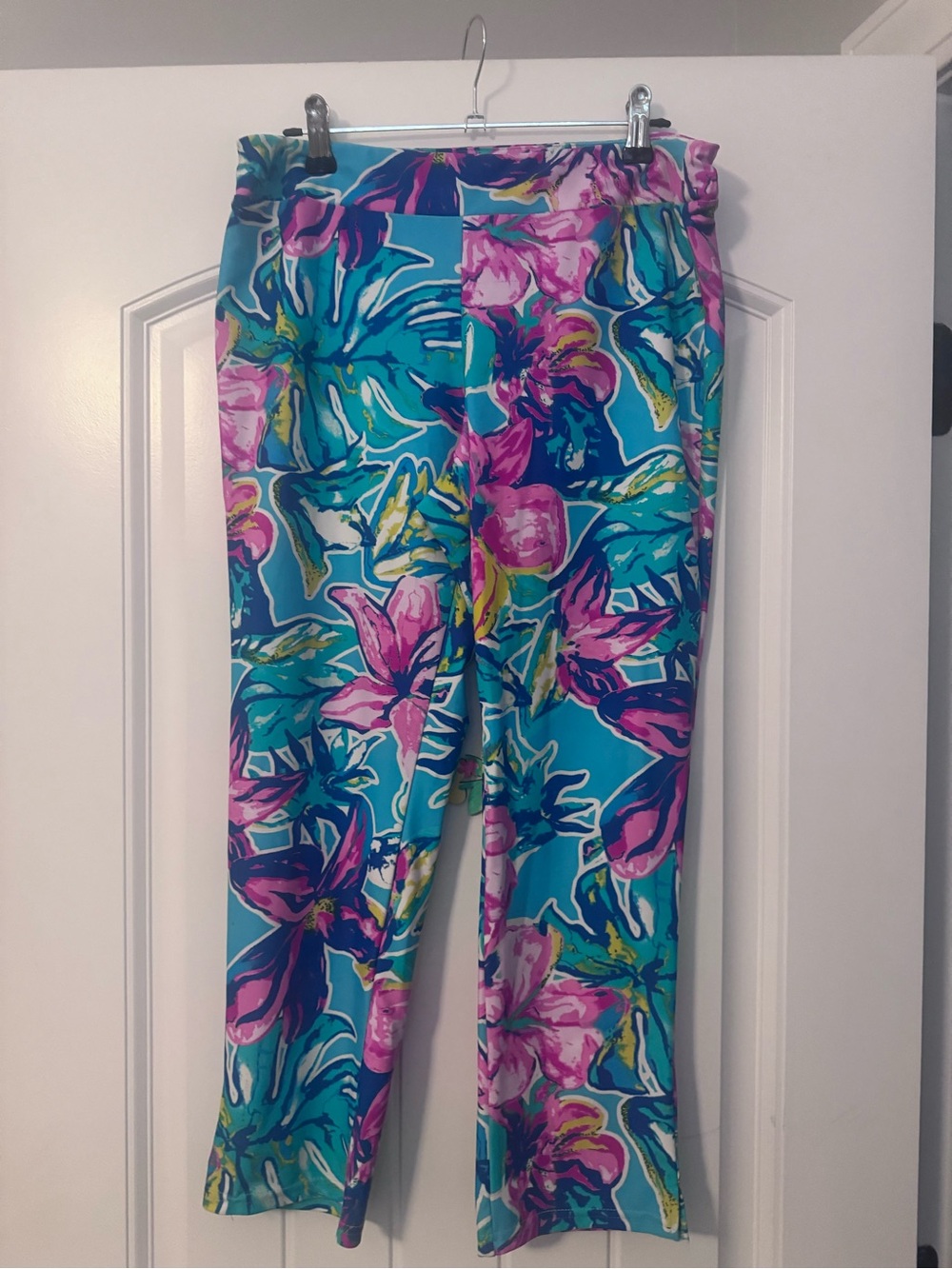 Cropped pants